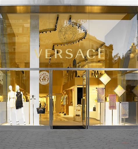 boutique versace barcelona|versace shopping online.